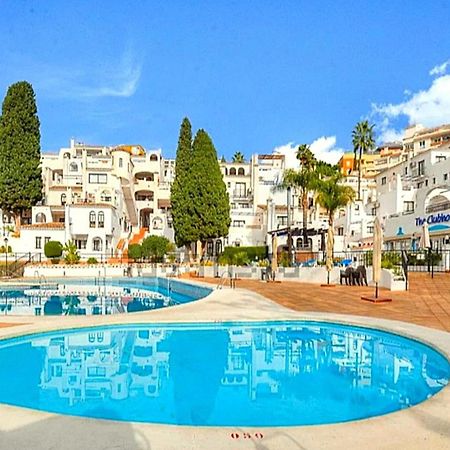 Estudio Pasodoble. Pueblo Evita Benalmádena Εξωτερικό φωτογραφία