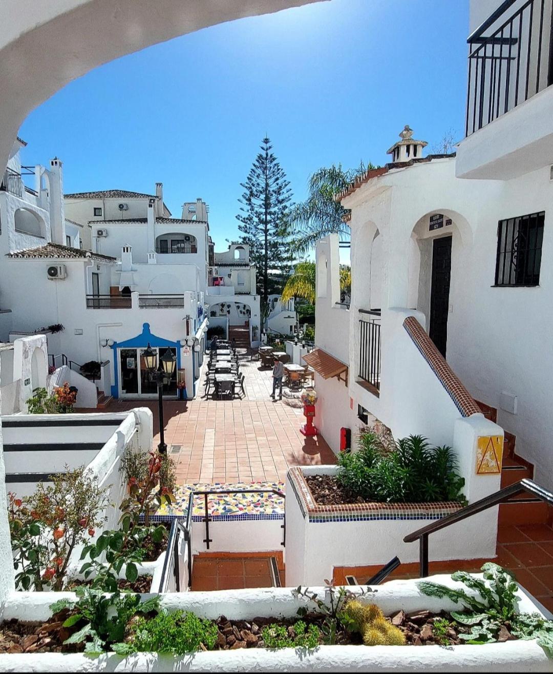 Estudio Pasodoble. Pueblo Evita Benalmádena Εξωτερικό φωτογραφία